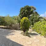 Гостевой дом Silver Coast Vacation - Your Unique Лориньян