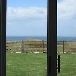 Silver Coast Vacation - Your Unique Гостевой дом